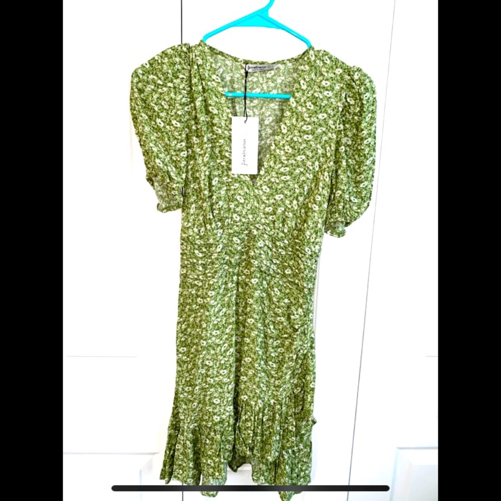 NWT ASOS Green floral mini dress Size S